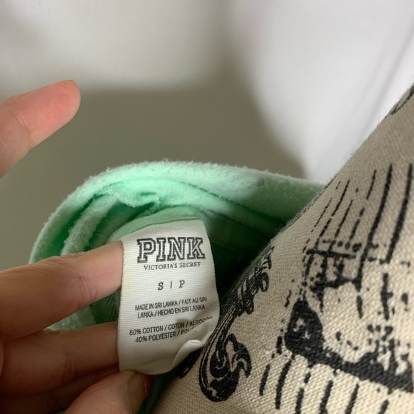 VS PINK zip up hoodie - Picture 5 of 6